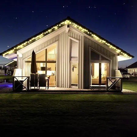 Dom wakacyjny Luxuswellnesshaus Seebrise *