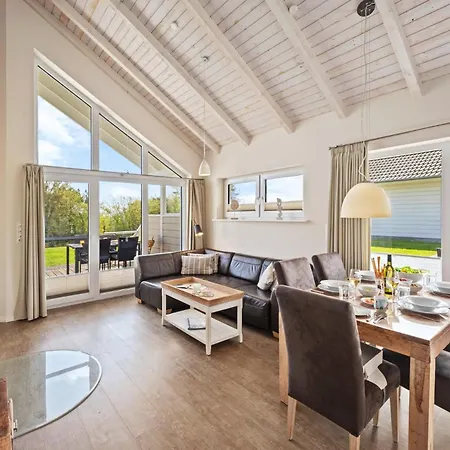 Luxuswellnesshaus Seebrise Vakantiehuis Bliesdorf