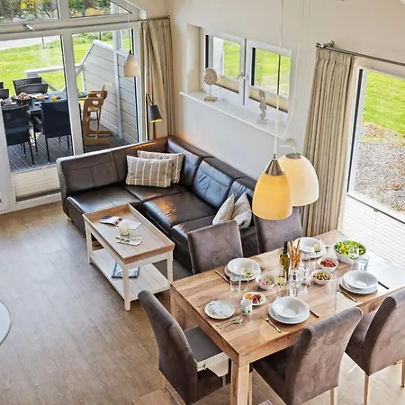 Luxuswellnesshaus Seebrise * Bliesdorf