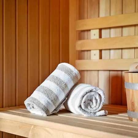 Luxuswellnesshaus Seebrise Vakantiehuis Bliesdorf